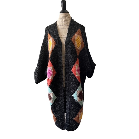 Vero Moda: Midi Crocheted Sweater - Picture 1 of 6